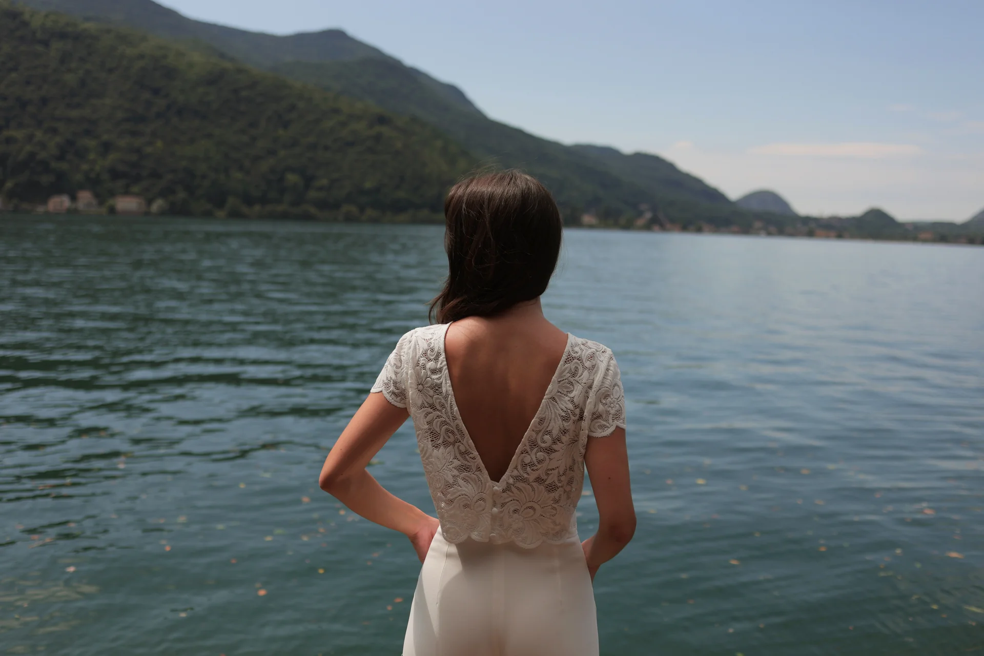 L'élégance nuptiale prête-à-aimer